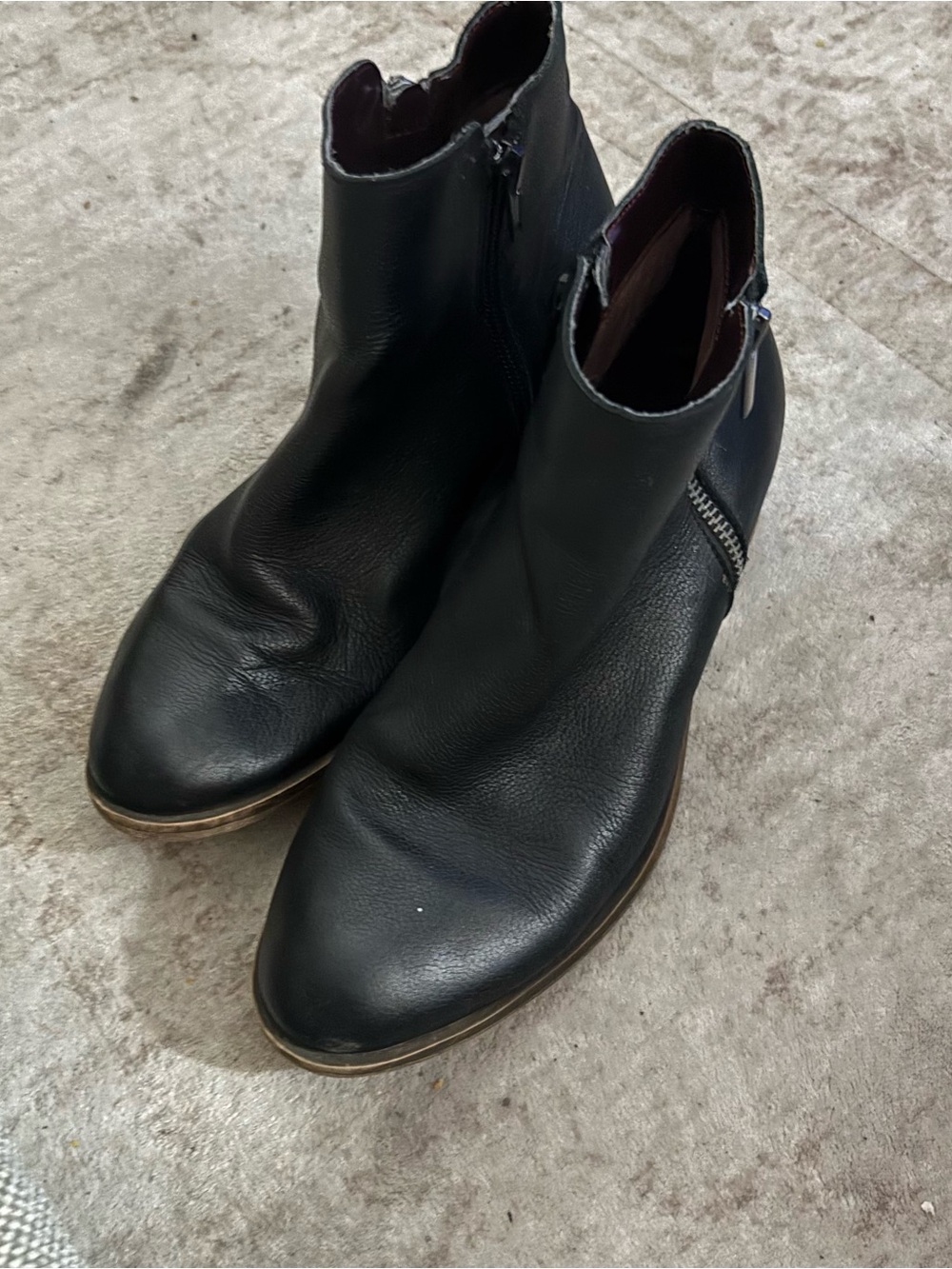 Men's Black Leather Chukka Boots with Side Zip